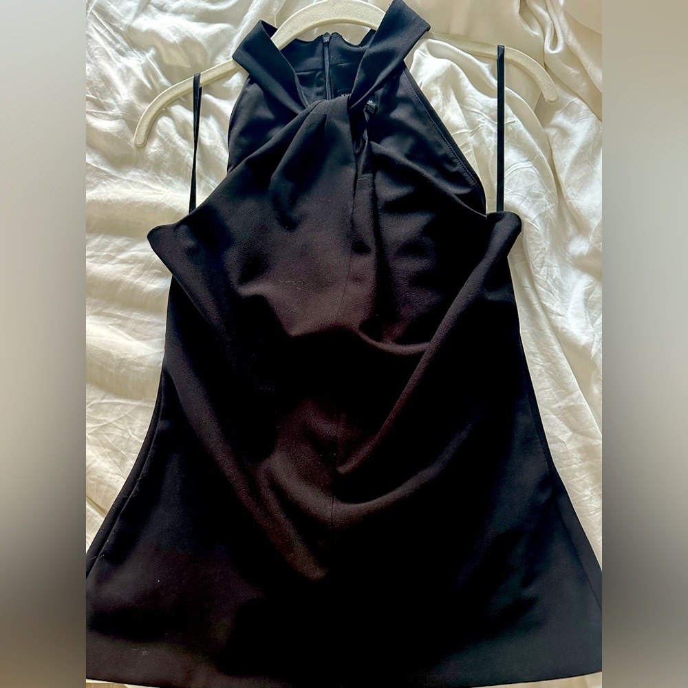 Crisscross sleeveless dress top White House black market